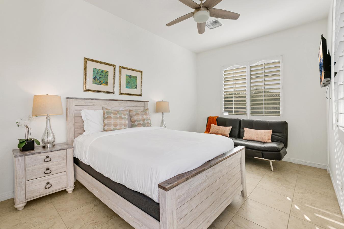 Indio, Riverside, 92201, United States, 7 Bedrooms Bedrooms, ,4 BathroomsBathrooms,Residential,For Sale,1905236