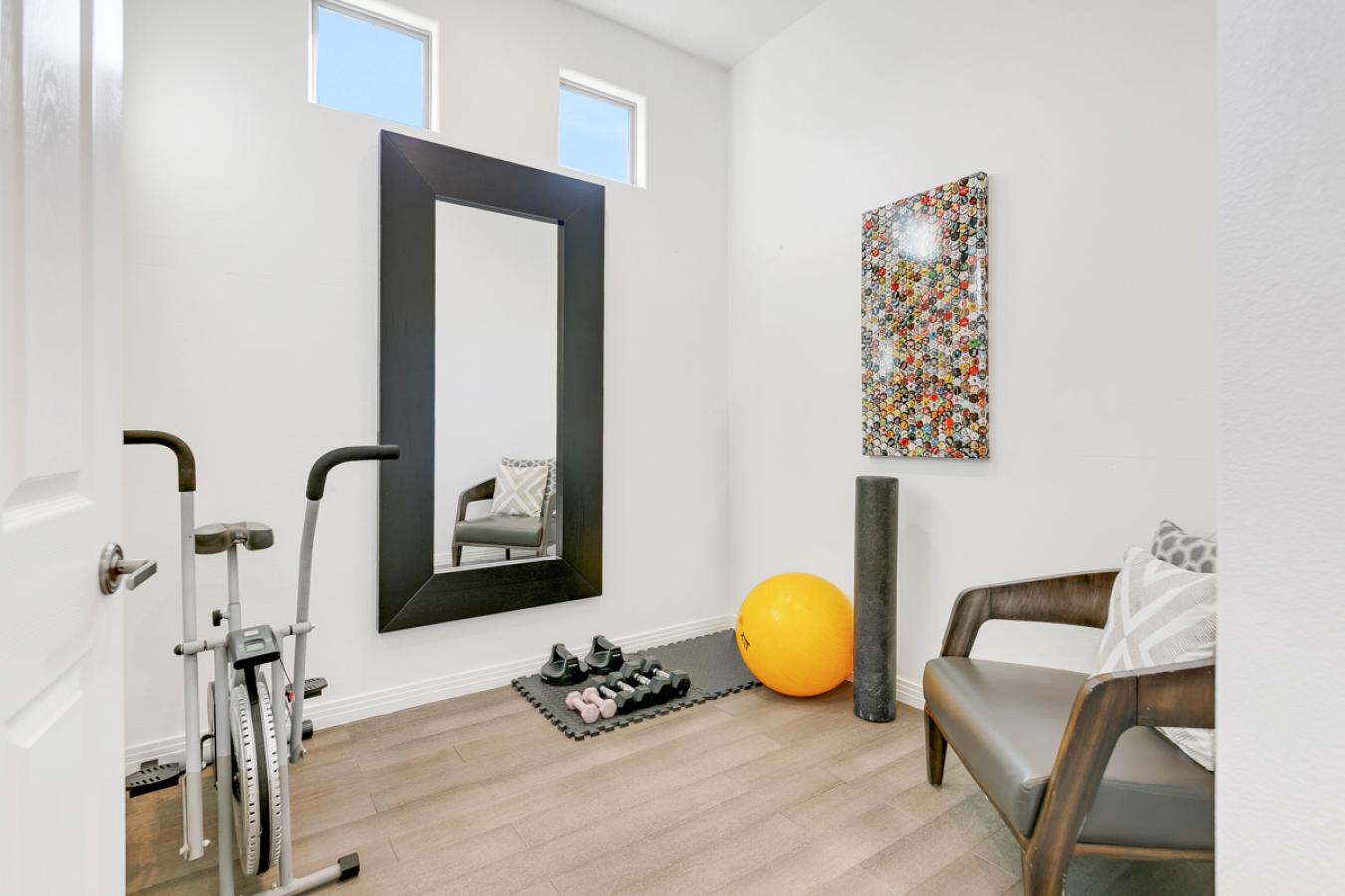 Indio, Riverside, 92201, United States, 7 Bedrooms Bedrooms, ,4 BathroomsBathrooms,Residential,For Sale,1905236