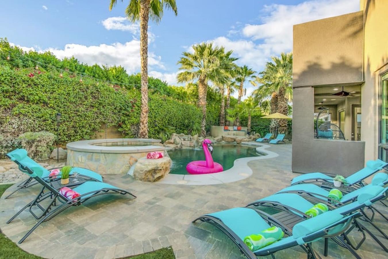 Indio, Riverside, 92201, United States, 6 Bedrooms Bedrooms, ,4 BathroomsBathrooms,Residential,For Sale,1905235