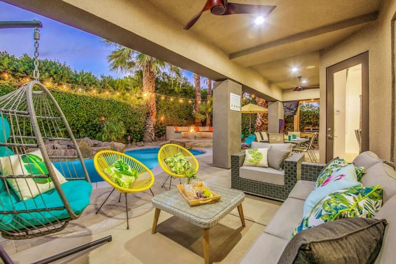 Indio, Riverside, 92201, United States, 6 Bedrooms Bedrooms, ,4 BathroomsBathrooms,Residential,For Sale,1905235