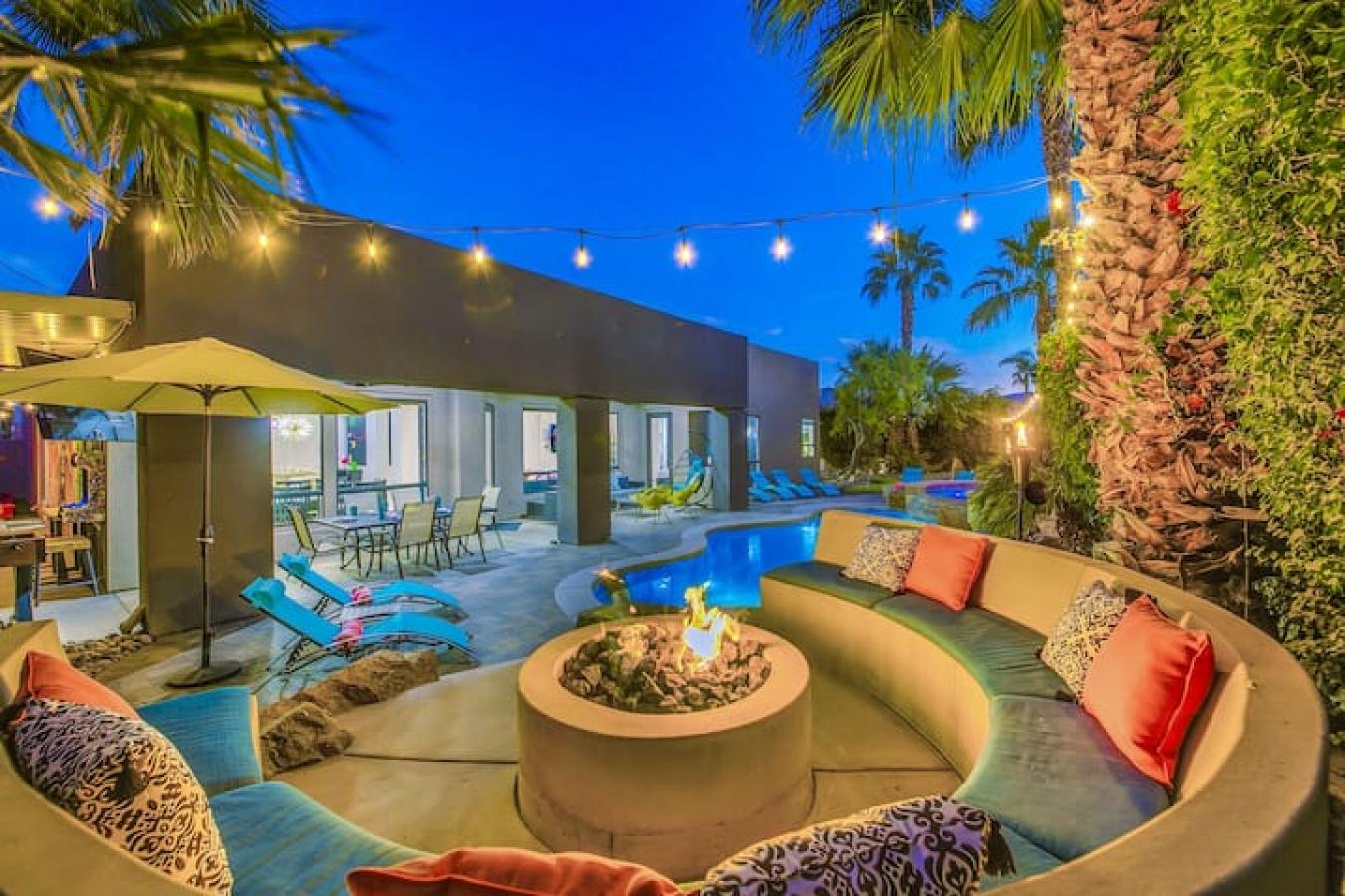 Indio, Riverside, 92201, United States, 6 Bedrooms Bedrooms, ,4 BathroomsBathrooms,Residential,For Sale,1905235