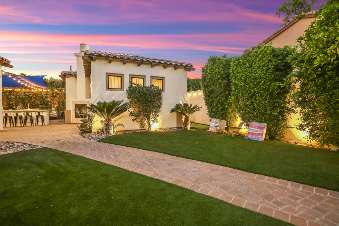 Indio, Riverside, 92201, United States, 6 Bedrooms Bedrooms, ,5 BathroomsBathrooms,Residential,For Sale,1905234