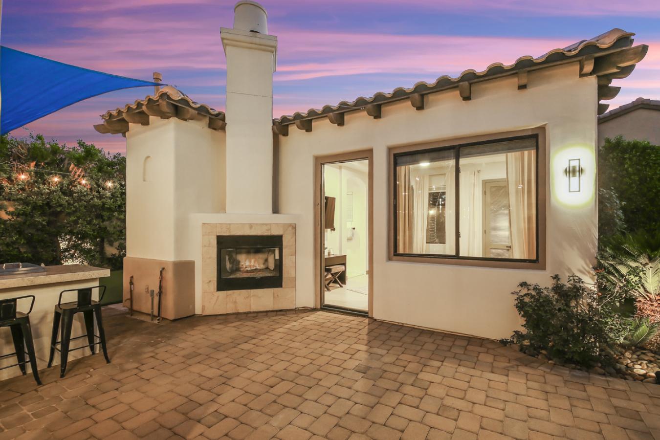 Indio, Riverside, 92201, United States, 6 Bedrooms Bedrooms, ,5 BathroomsBathrooms,Residential,For Sale,1905234