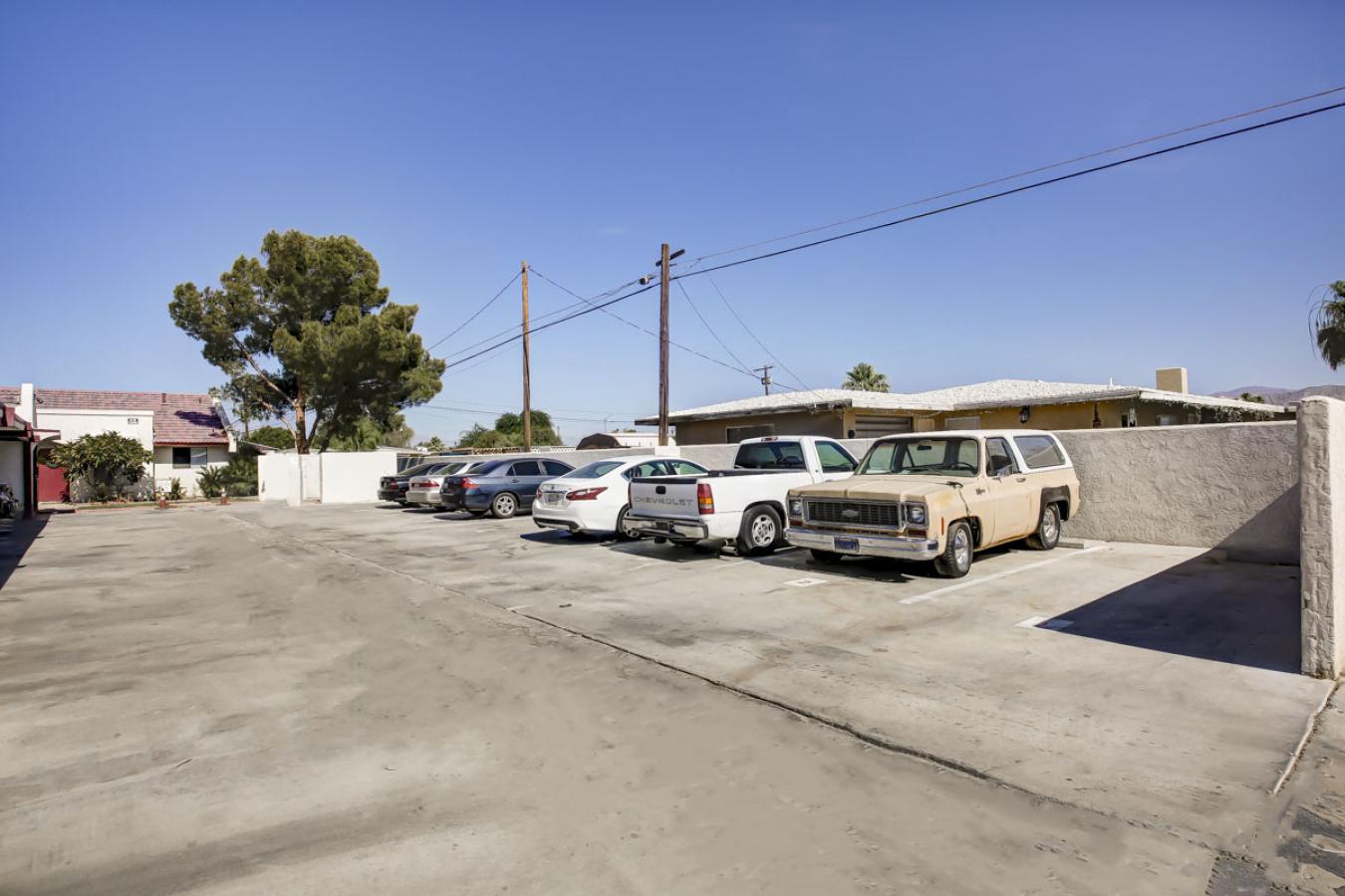 Indio, Riverside, 92201, United States, 18 Bedrooms Bedrooms, ,28 BathroomsBathrooms,Residential,For Sale,1905233