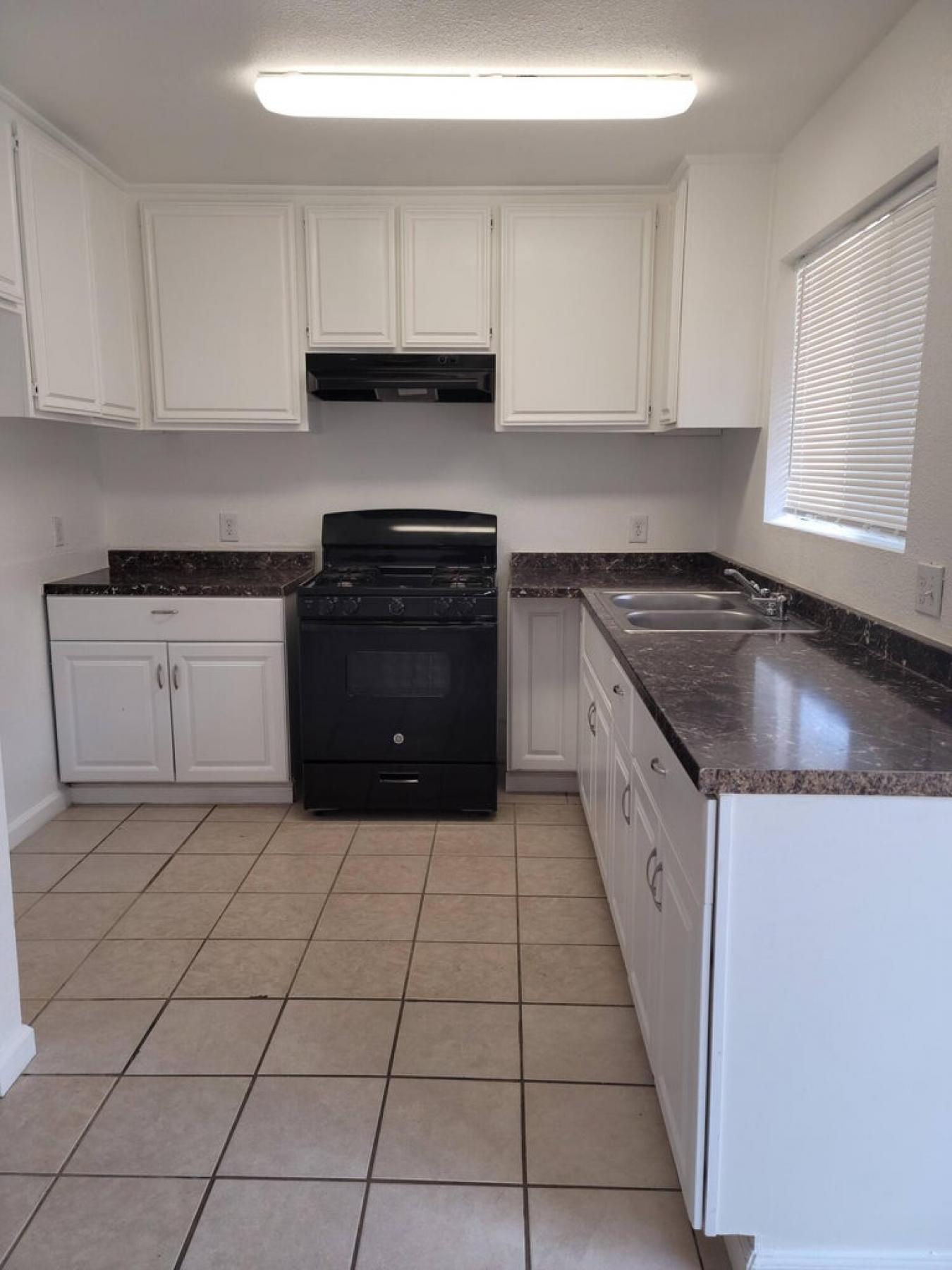 Indio, Riverside, 92201, United States, 18 Bedrooms Bedrooms, ,28 BathroomsBathrooms,Residential,For Sale,1905233