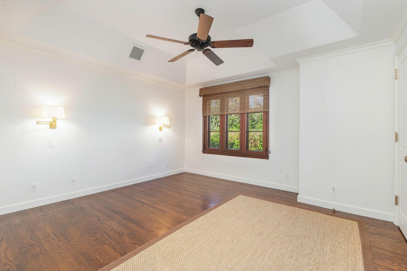 Palm Beach, Florida, 33480, United States, 5 Bedrooms Bedrooms, ,5 BathroomsBathrooms,Residential,For Sale,1905232