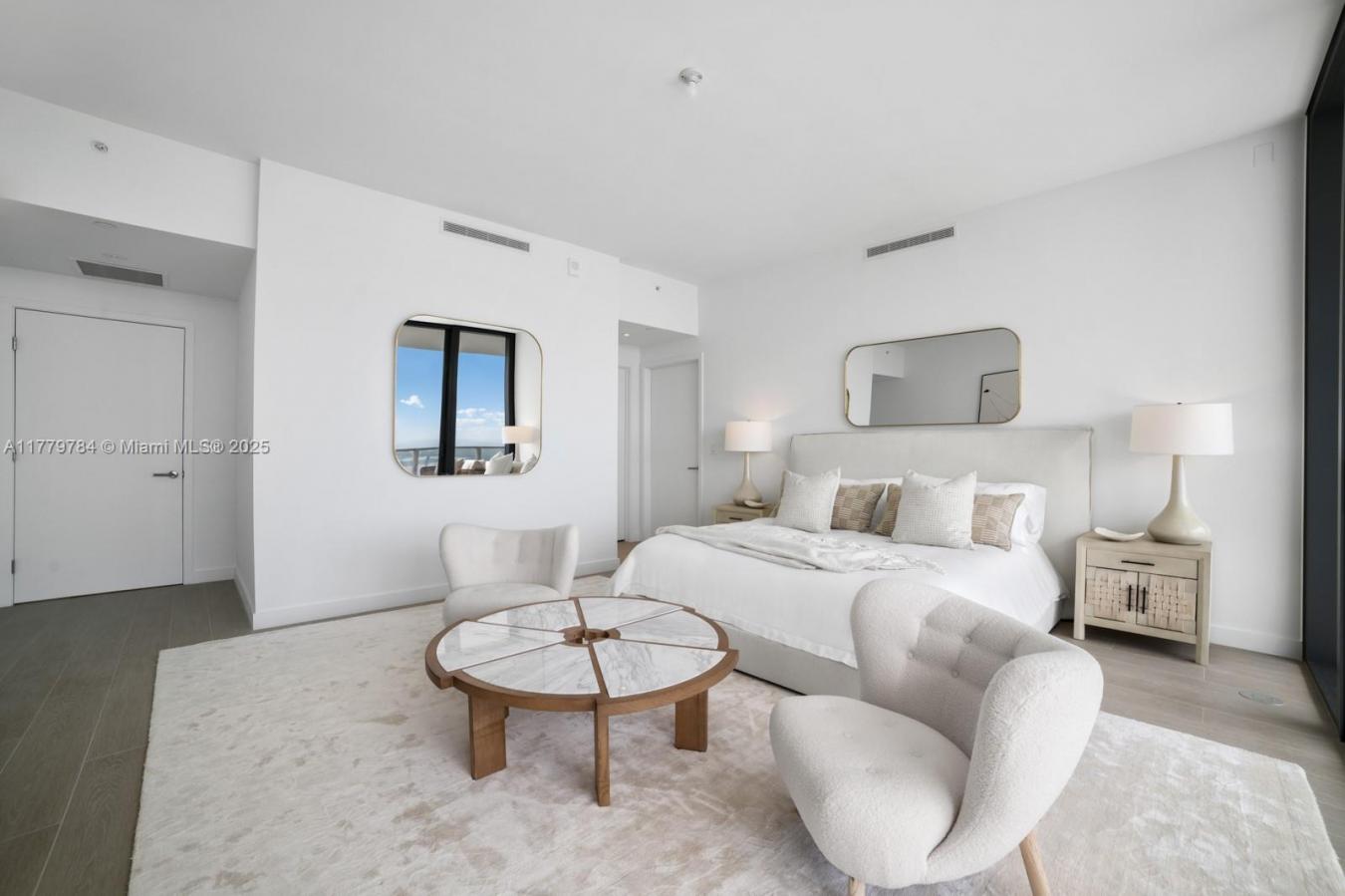 Miami Beach, Florida, 33139, United States, 3 Bedrooms Bedrooms, ,3 BathroomsBathrooms,Residential,For Sale,1905440