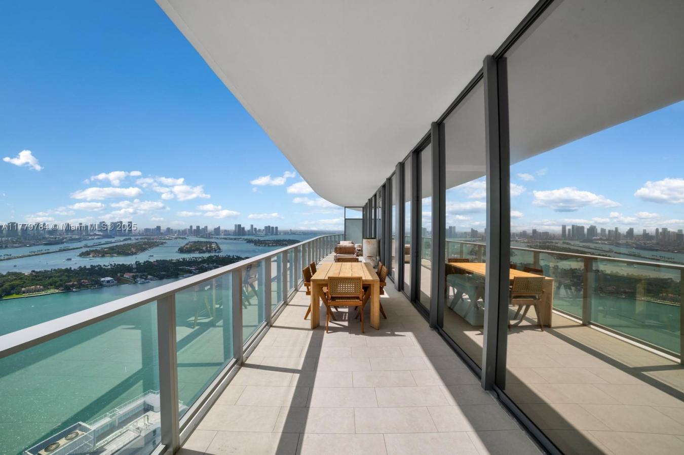 Miami Beach, Florida, 33139, United States, 3 Bedrooms Bedrooms, ,3 BathroomsBathrooms,Residential,For Sale,1905440