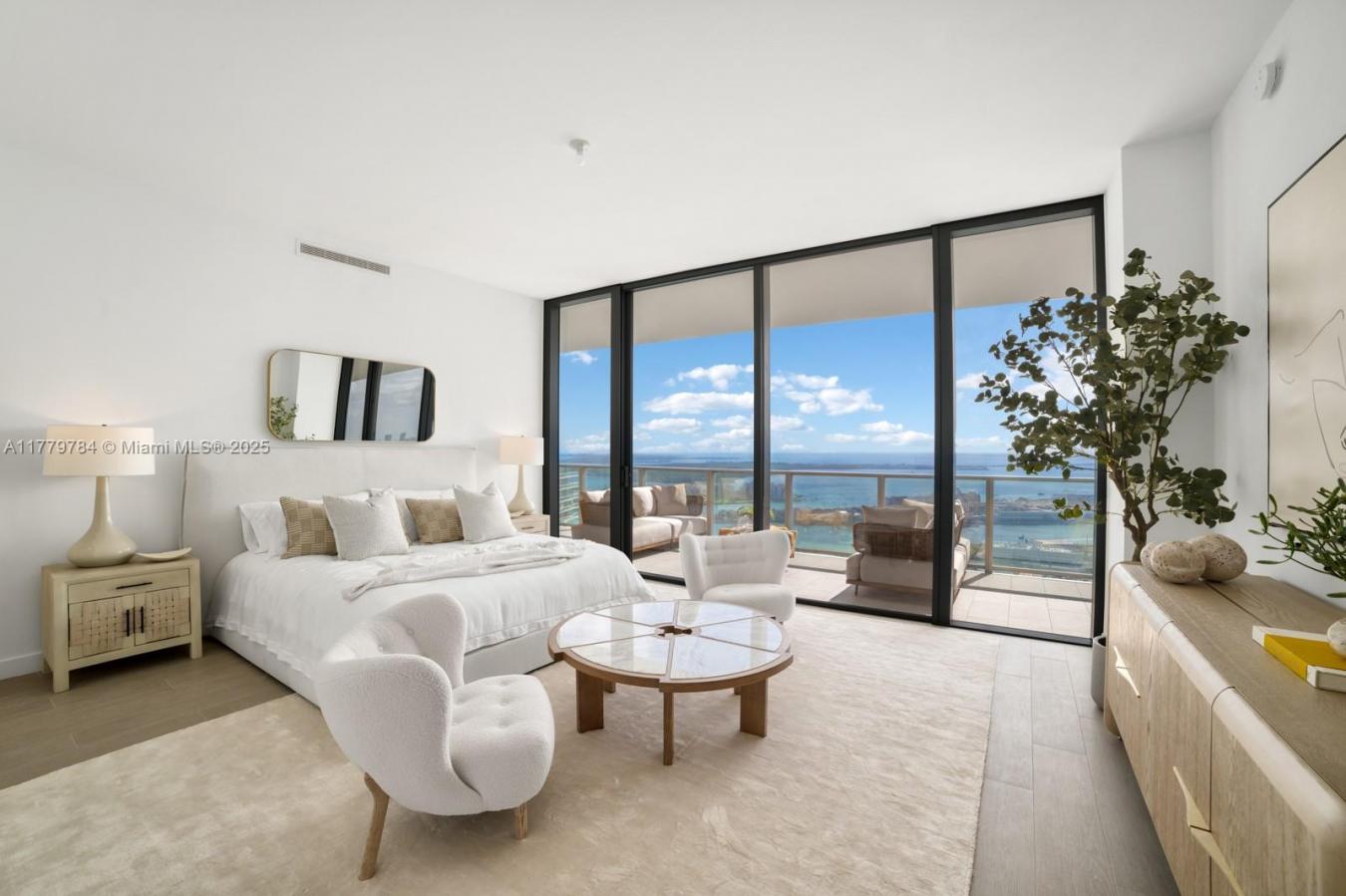 Miami Beach, Florida, 33139, United States, 3 Bedrooms Bedrooms, ,3 BathroomsBathrooms,Residential,For Sale,1905440