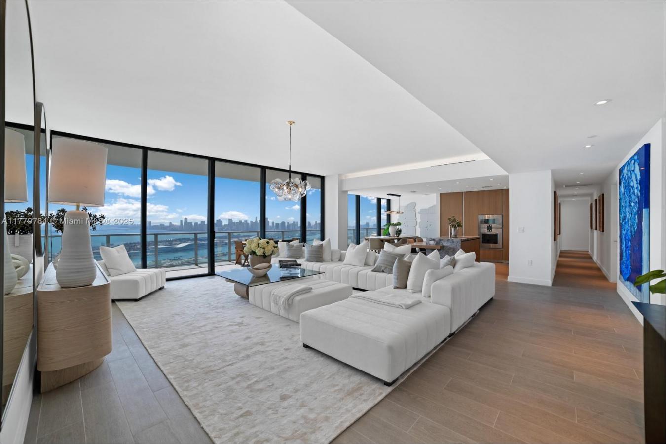 Miami Beach, Florida, 33139, United States, 3 Bedrooms Bedrooms, ,3 BathroomsBathrooms,Residential,For Sale,1905440