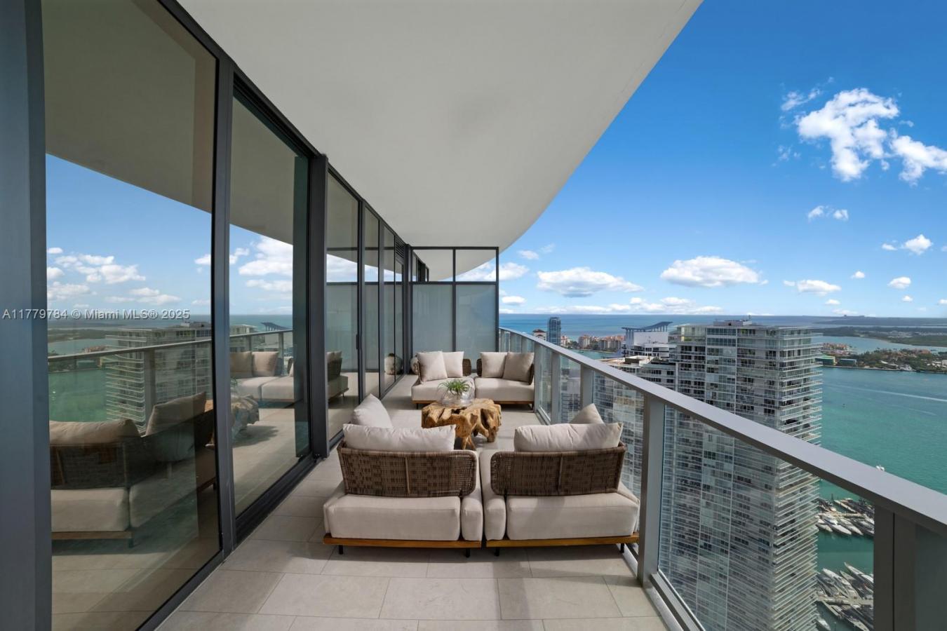 Miami Beach, Florida, 33139, United States, 3 Bedrooms Bedrooms, ,3 BathroomsBathrooms,Residential,For Sale,1905440