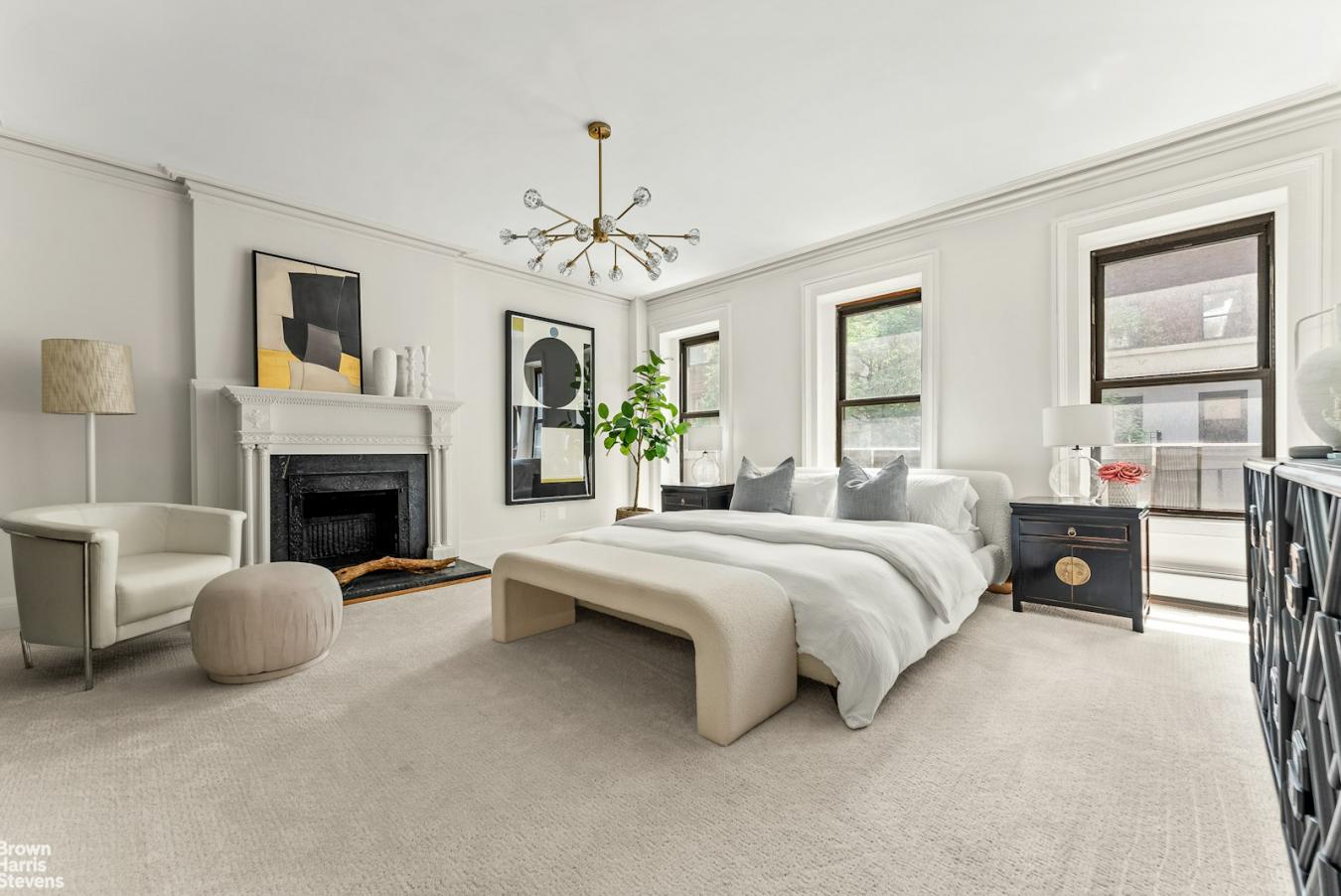 Murray Hill, New York, 10016, United States, 5 Bedrooms Bedrooms, ,4 BathroomsBathrooms,Residential,For Sale,1905231