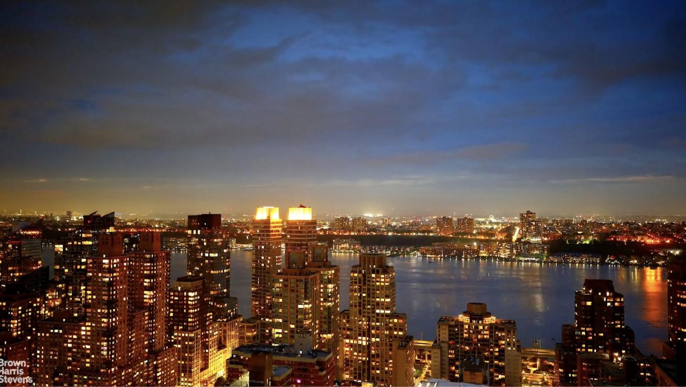 New York, New York, 10023, United States, 2 Bedrooms Bedrooms, ,2 BathroomsBathrooms,Residential,For Sale,1905228