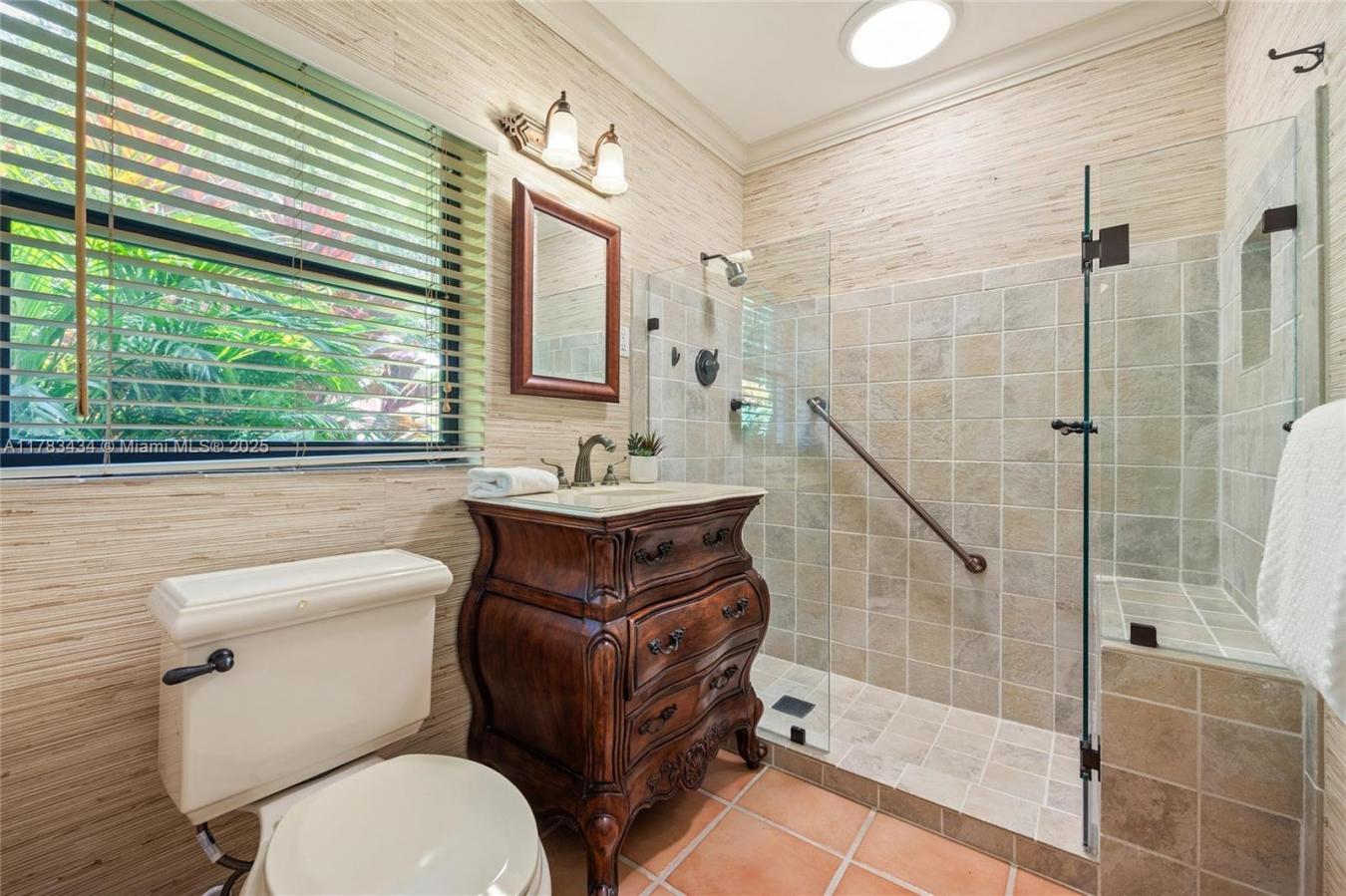 Coral Gables, Florida, 33146, United States, 2 Bedrooms Bedrooms, ,3 BathroomsBathrooms,Residential,For Sale,1934139