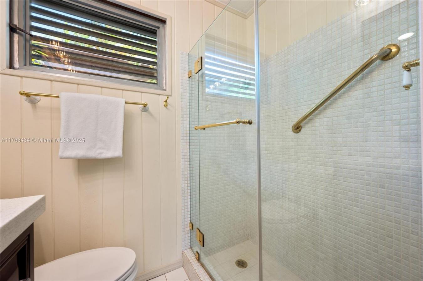 Coral Gables, Florida, 33146, United States, 2 Bedrooms Bedrooms, ,3 BathroomsBathrooms,Residential,For Sale,1934139