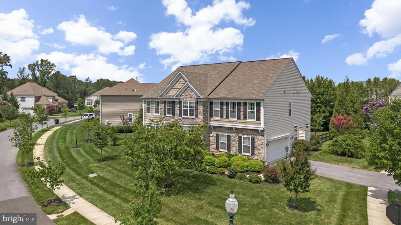 OLNEY, MONTGOMERY, 20832, United States, 4 Bedrooms Bedrooms, ,4 BathroomsBathrooms,Residential,For Sale,1905205