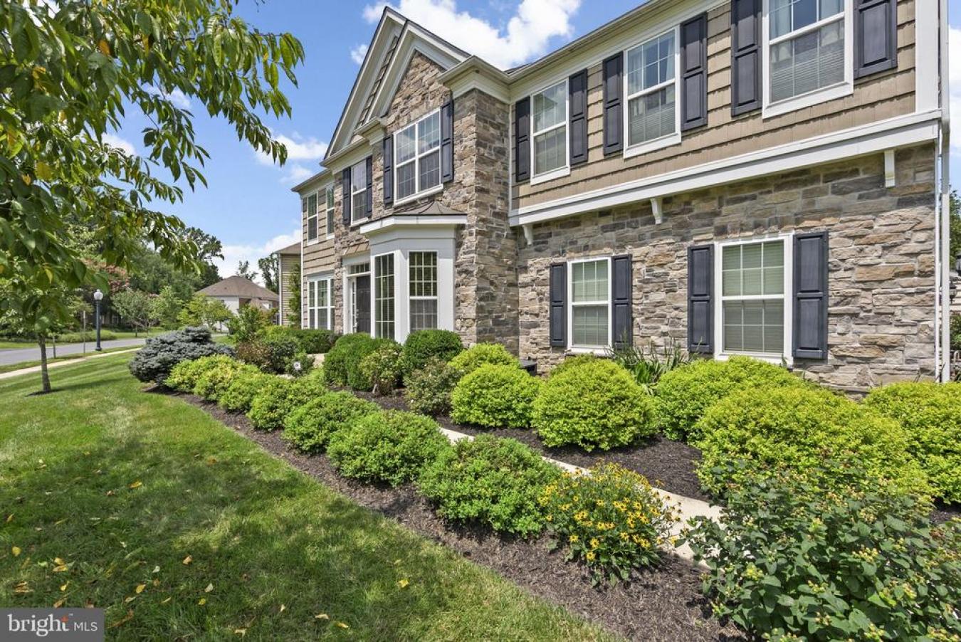 OLNEY, MONTGOMERY, 20832, United States, 4 Bedrooms Bedrooms, ,4 BathroomsBathrooms,Residential,For Sale,1905205