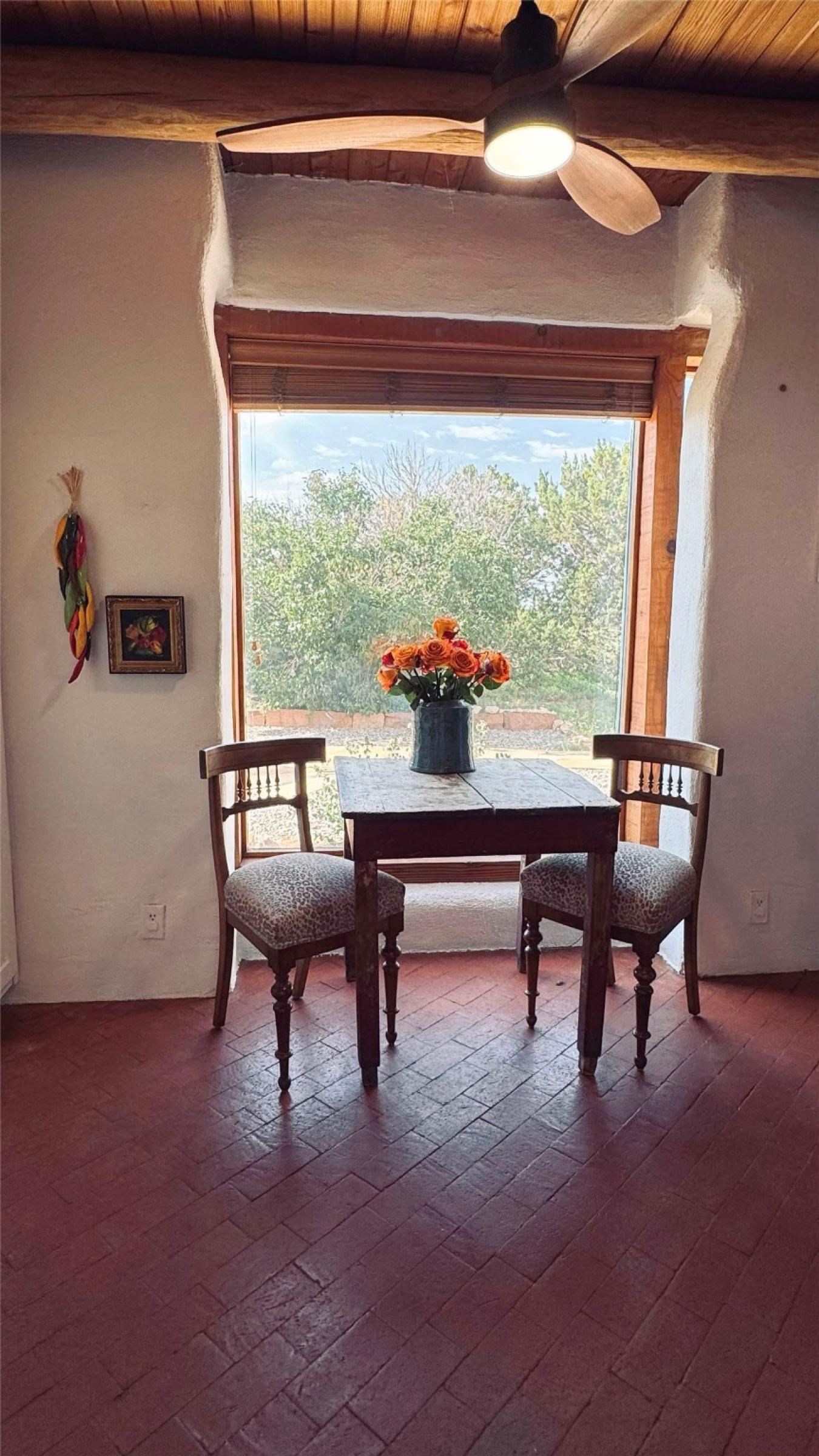 Santa Fe, Santa Fe, 87508, United States, 4 Bedrooms Bedrooms, ,3 BathroomsBathrooms,Residential,For Sale,1907936