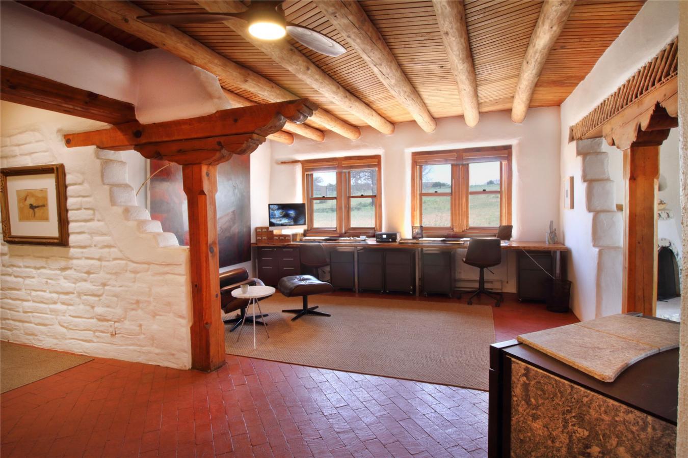 Santa Fe, Santa Fe, 87508, United States, 4 Bedrooms Bedrooms, ,3 BathroomsBathrooms,Residential,For Sale,1907936