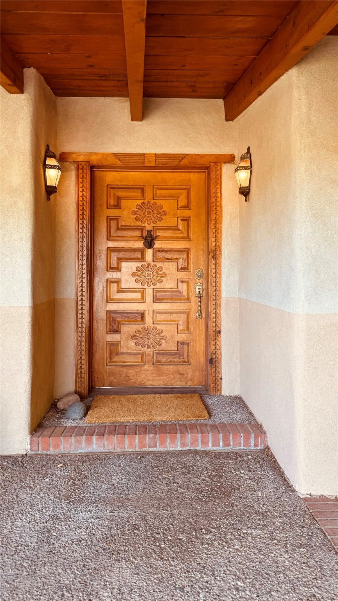 Santa Fe, Santa Fe, 87508, United States, 4 Bedrooms Bedrooms, ,3 BathroomsBathrooms,Residential,For Sale,1907936