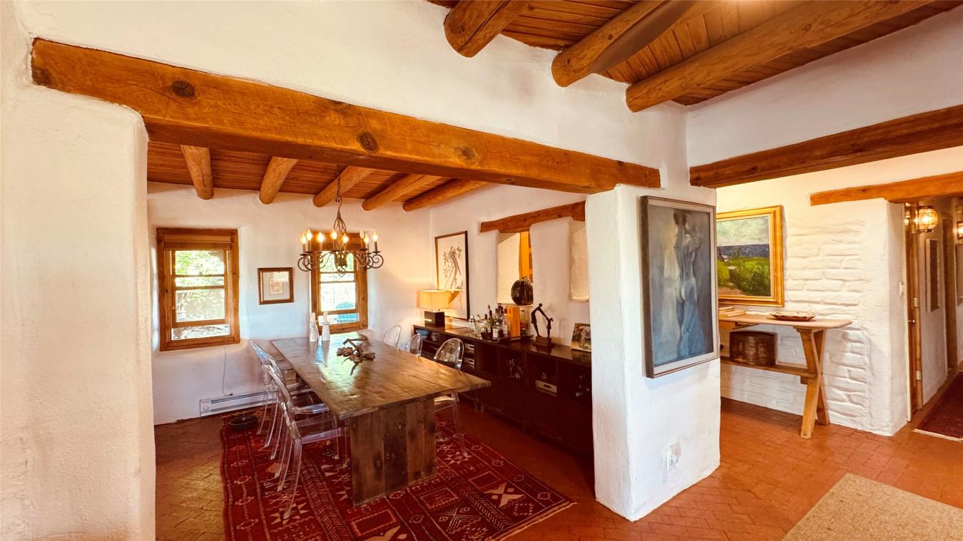 Santa Fe, Santa Fe, 87508, United States, 4 Bedrooms Bedrooms, ,3 BathroomsBathrooms,Residential,For Sale,1907936
