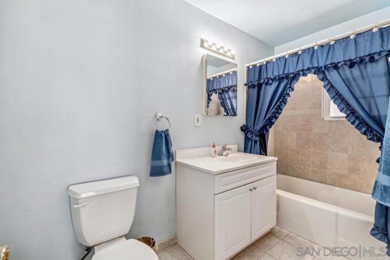 San Diego, San Diego, 92115, United States, 2 Bedrooms Bedrooms, ,1 BathroomBathrooms,Residential,For Sale,1907935
