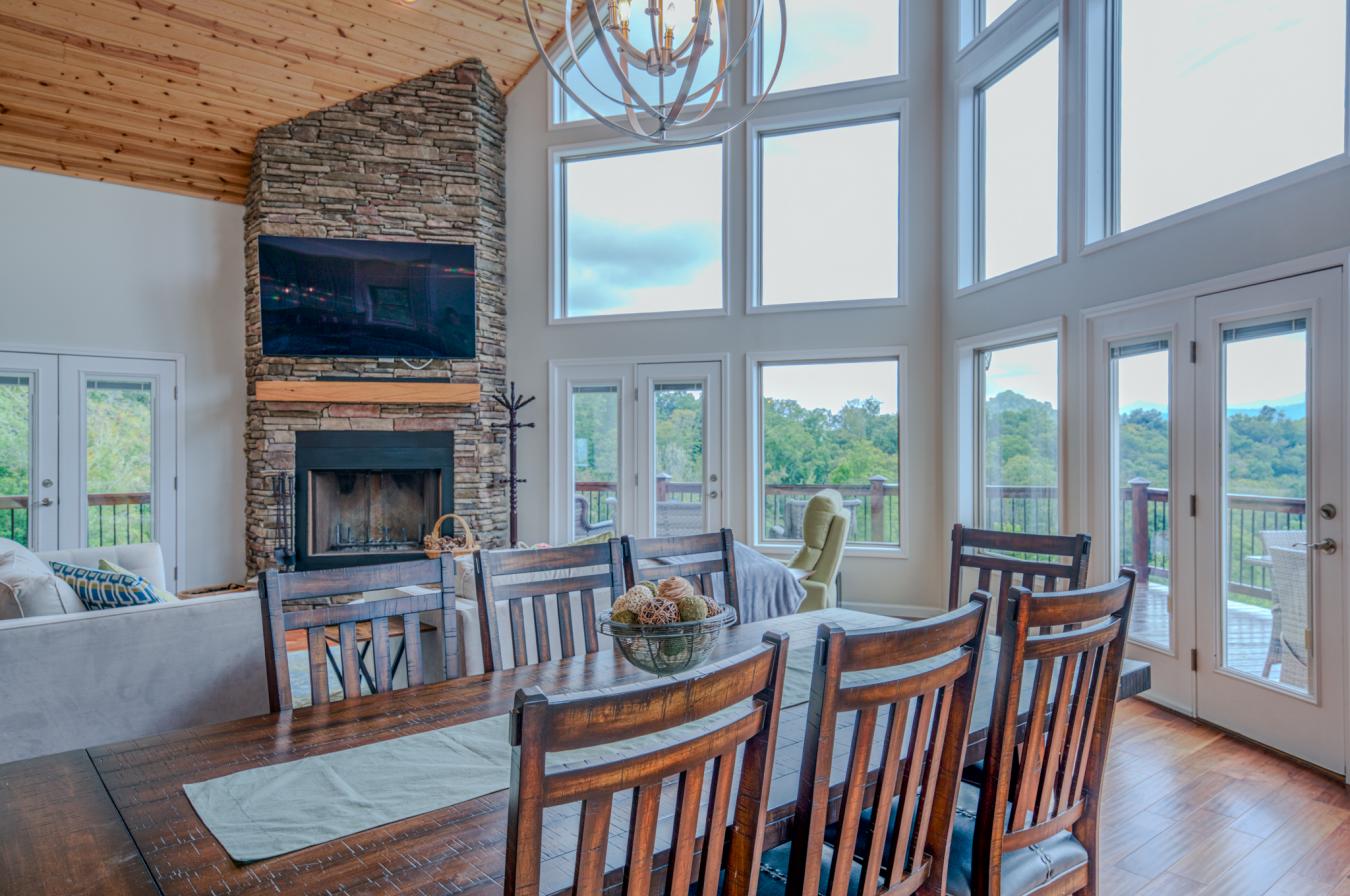 Burnsville, Yancey, 28714, United States, 3 Bedrooms Bedrooms, ,2 BathroomsBathrooms,Residential,For Sale,1907934