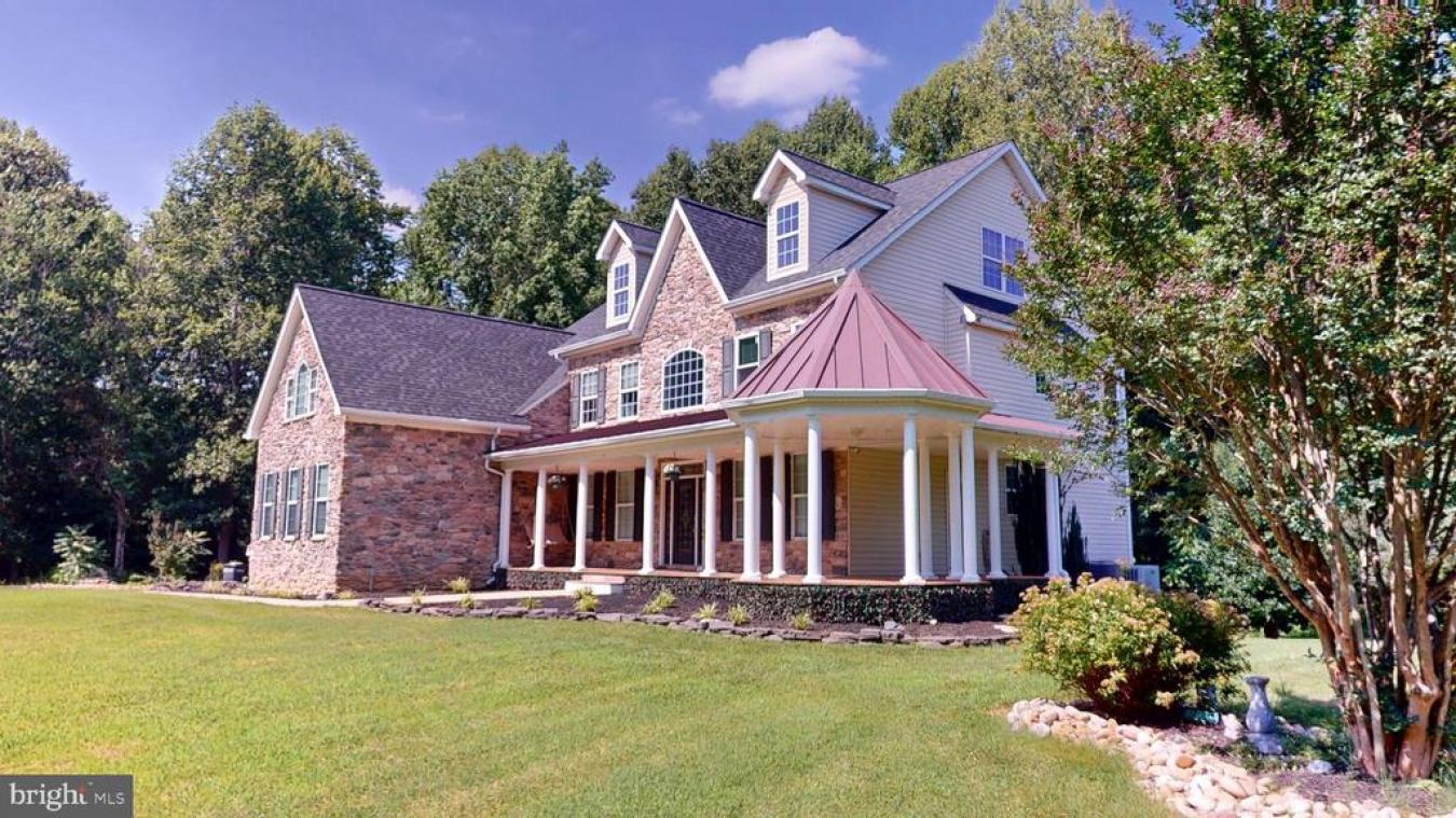 LA PLATA, CHARLES, 20646, United States, 6 Bedrooms Bedrooms, ,5 BathroomsBathrooms,Residential,For Sale,1907933