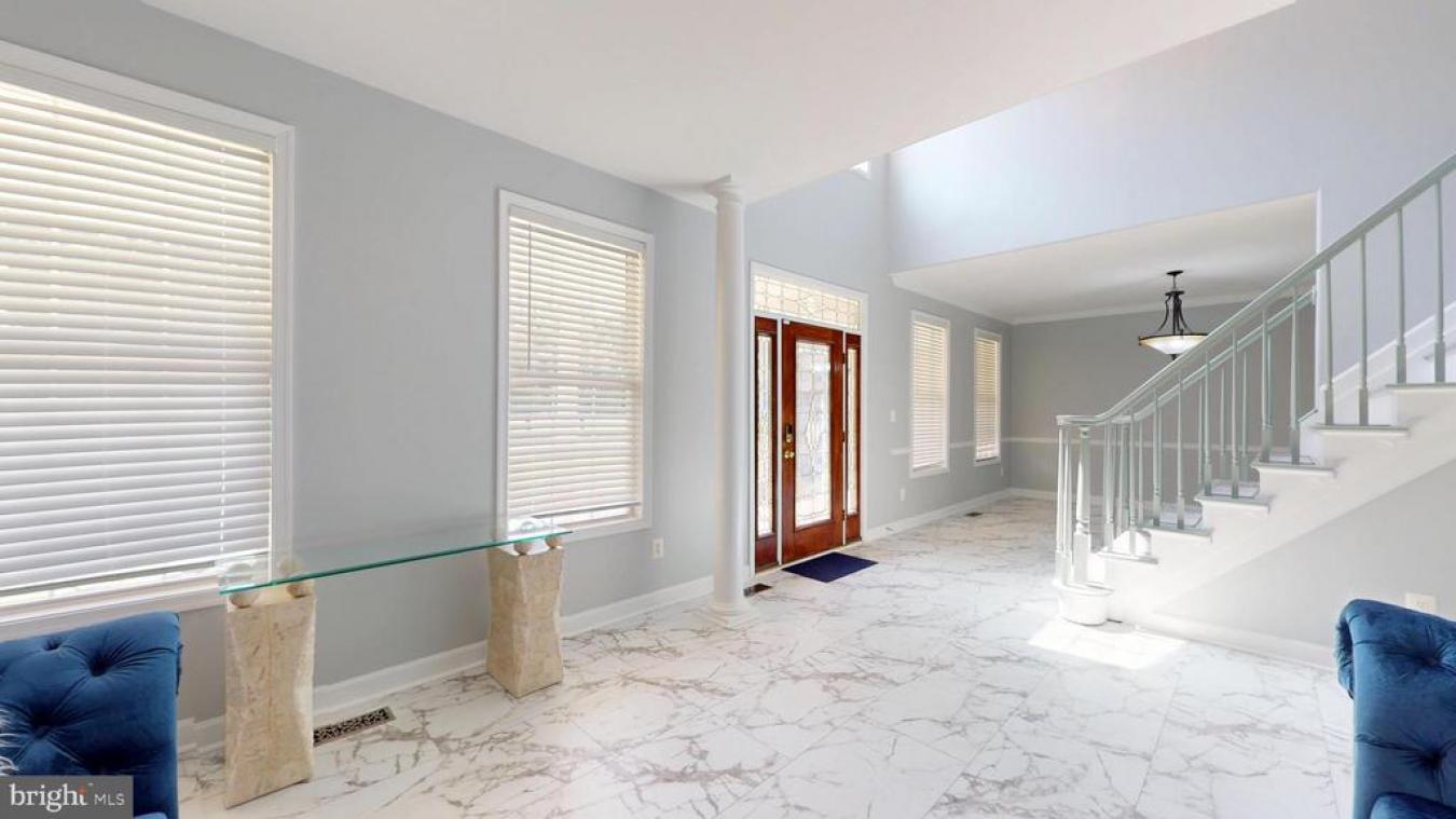 LA PLATA, CHARLES, 20646, United States, 6 Bedrooms Bedrooms, ,5 BathroomsBathrooms,Residential,For Sale,1907933