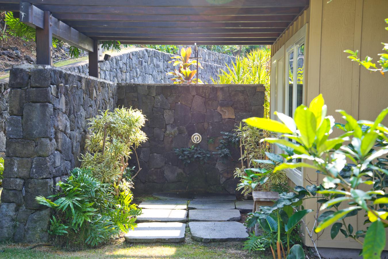 Holualoa, Hawaii, 96725, United States, 3 Bedrooms Bedrooms, ,3 BathroomsBathrooms,Residential,For Sale,1907929