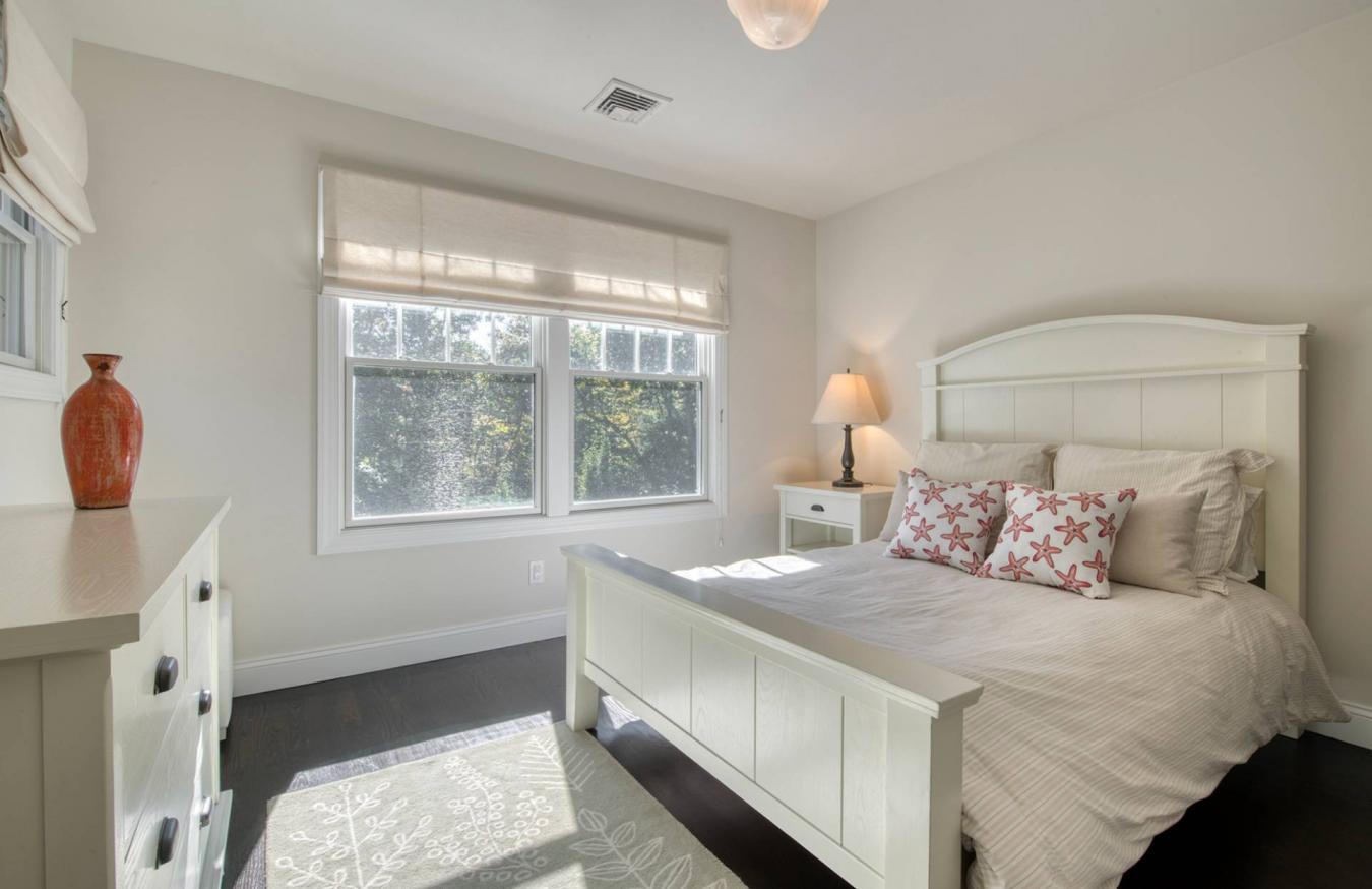 Southampton, New York, 11968, United States, 6 Bedrooms Bedrooms, ,5 BathroomsBathrooms,Residential,For Sale,1907925