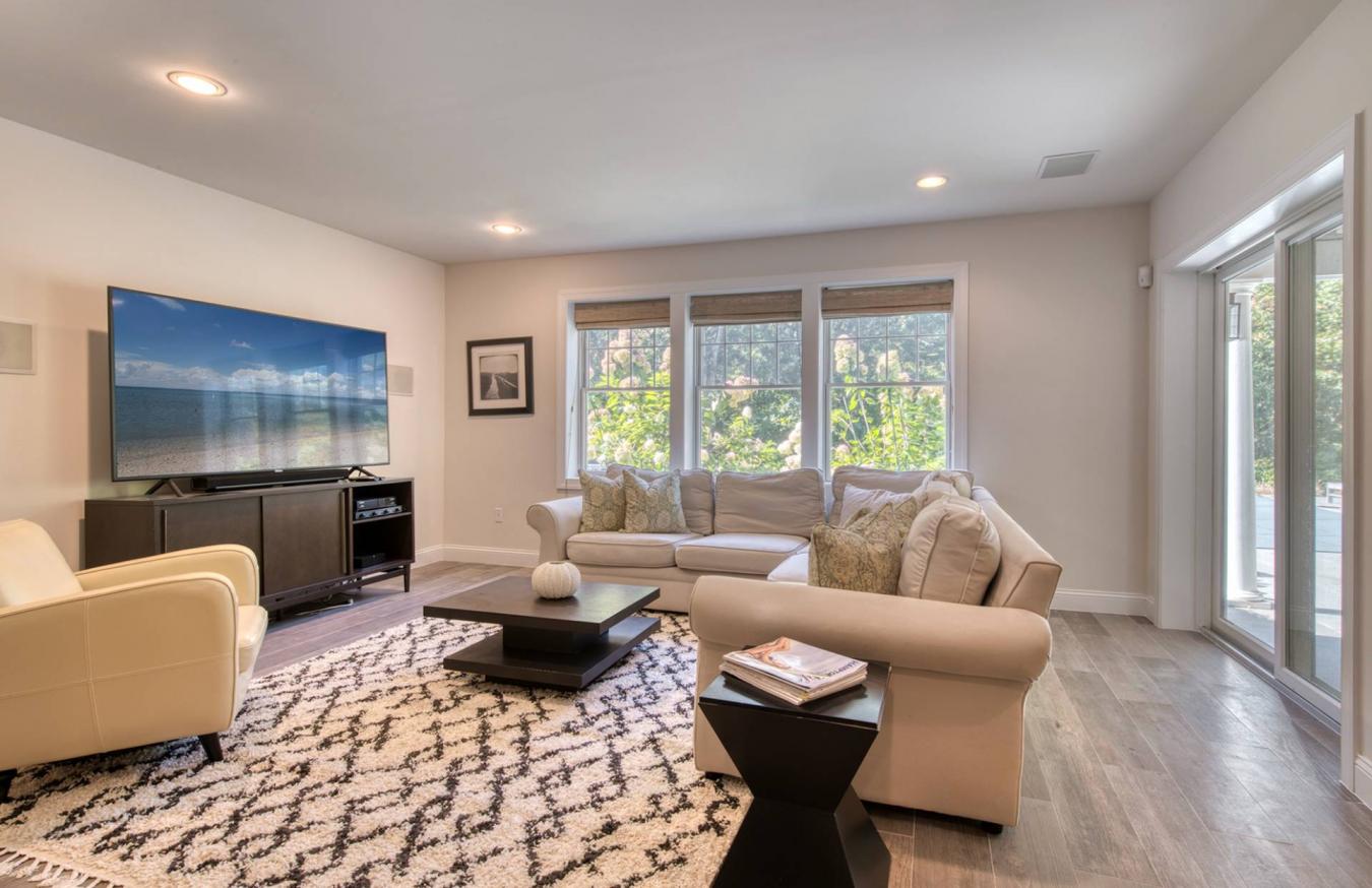 Southampton, New York, 11968, United States, 6 Bedrooms Bedrooms, ,5 BathroomsBathrooms,Residential,For Sale,1907925