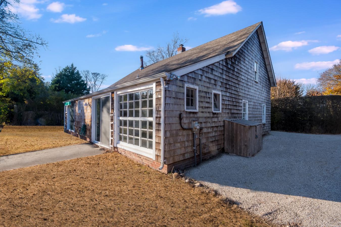 Village of East Hampton, New York, 11937, United States, 1 Bedroom Bedrooms, ,2 BathroomsBathrooms,Residential,For Sale,1907924
