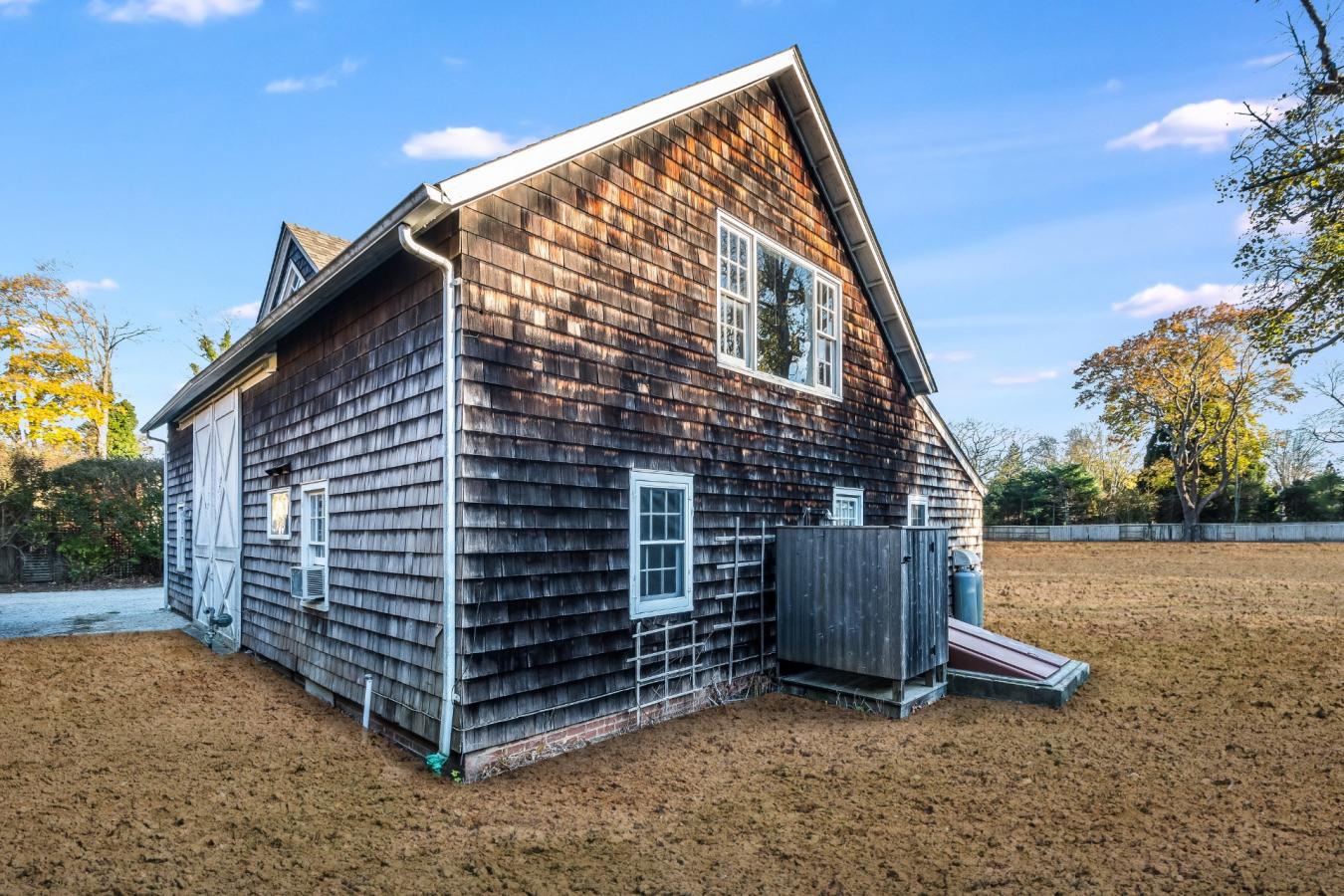 Village of East Hampton, New York, 11937, United States, 1 Bedroom Bedrooms, ,2 BathroomsBathrooms,Residential,For Sale,1907924