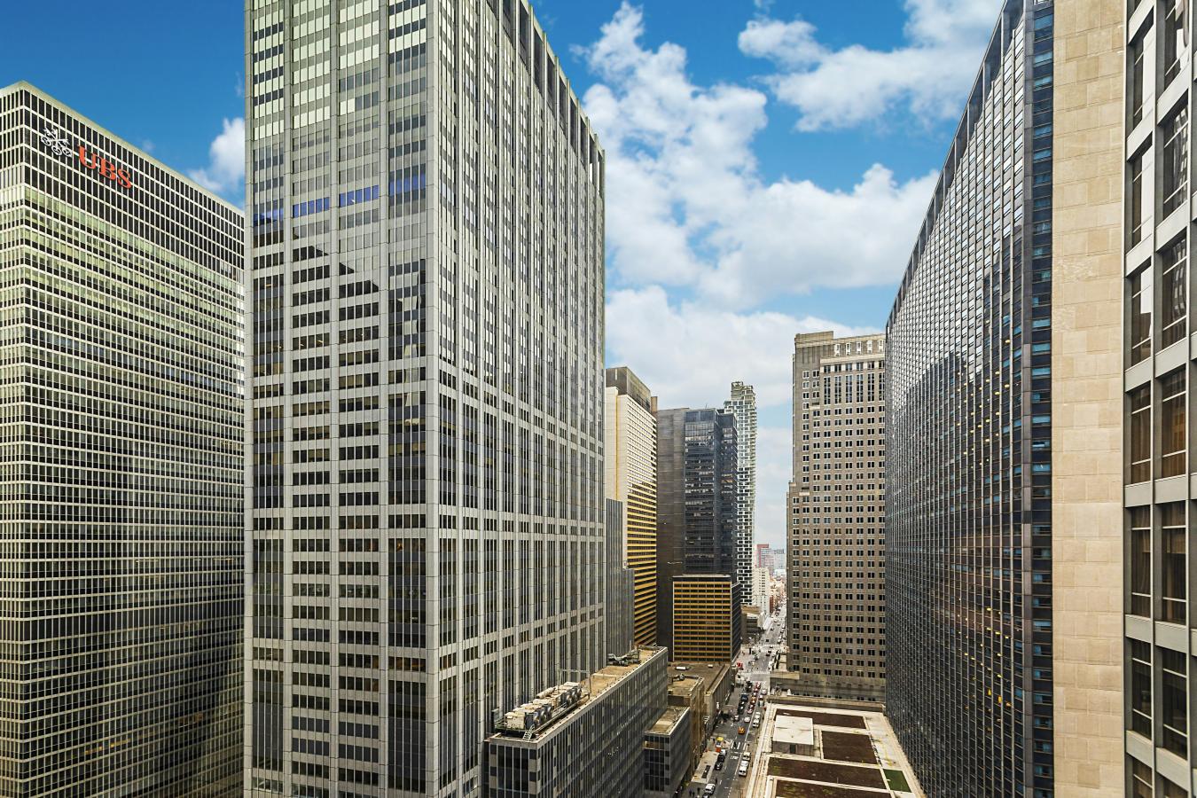 New York, New York, 10019, United States, 1 Bedroom Bedrooms, ,1 BathroomBathrooms,Residential,For Sale,1907923