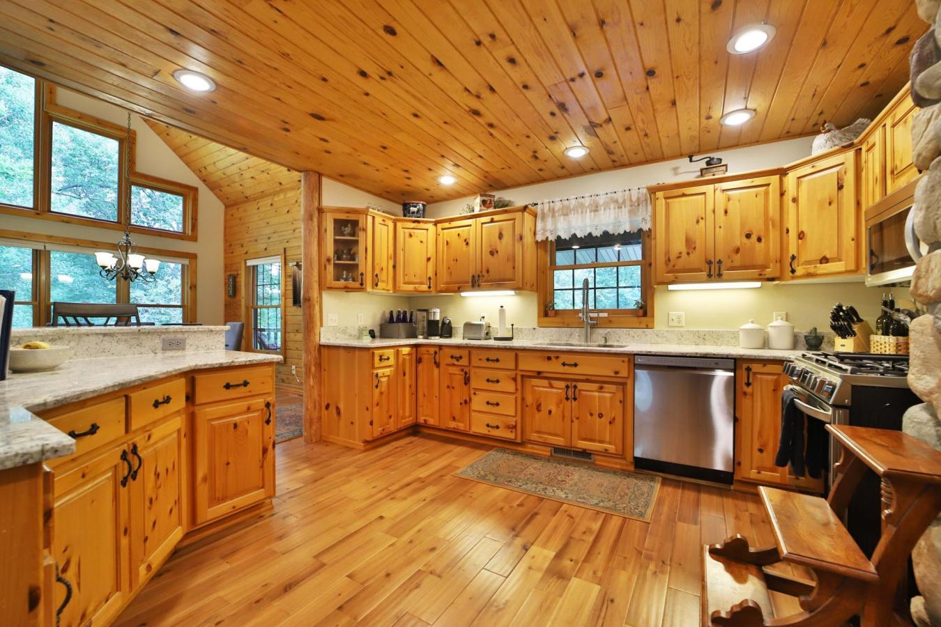East Gull Lake, Cass, 56401, United States, ,Residential,For Sale,1907916
