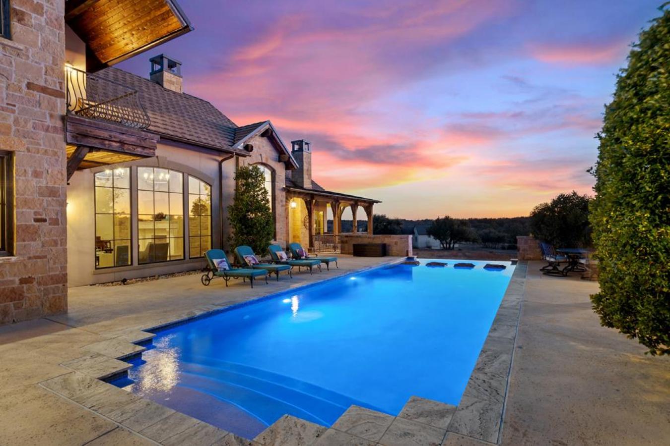 Fredericksburg, Gillespie, 78624, United States, 4 Bedrooms Bedrooms, ,6 BathroomsBathrooms,Residential,For Sale,1920199