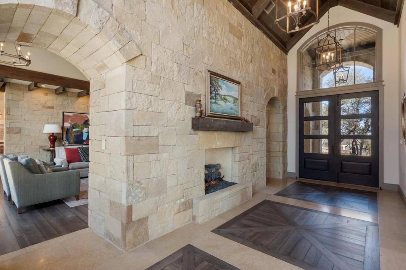 Fredericksburg, Gillespie, 78624, United States, 4 Bedrooms Bedrooms, ,6 BathroomsBathrooms,Residential,For Sale,1920199