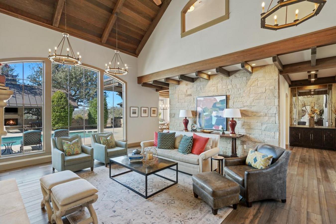 Fredericksburg, Gillespie, 78624, United States, 4 Bedrooms Bedrooms, ,6 BathroomsBathrooms,Residential,For Sale,1920199