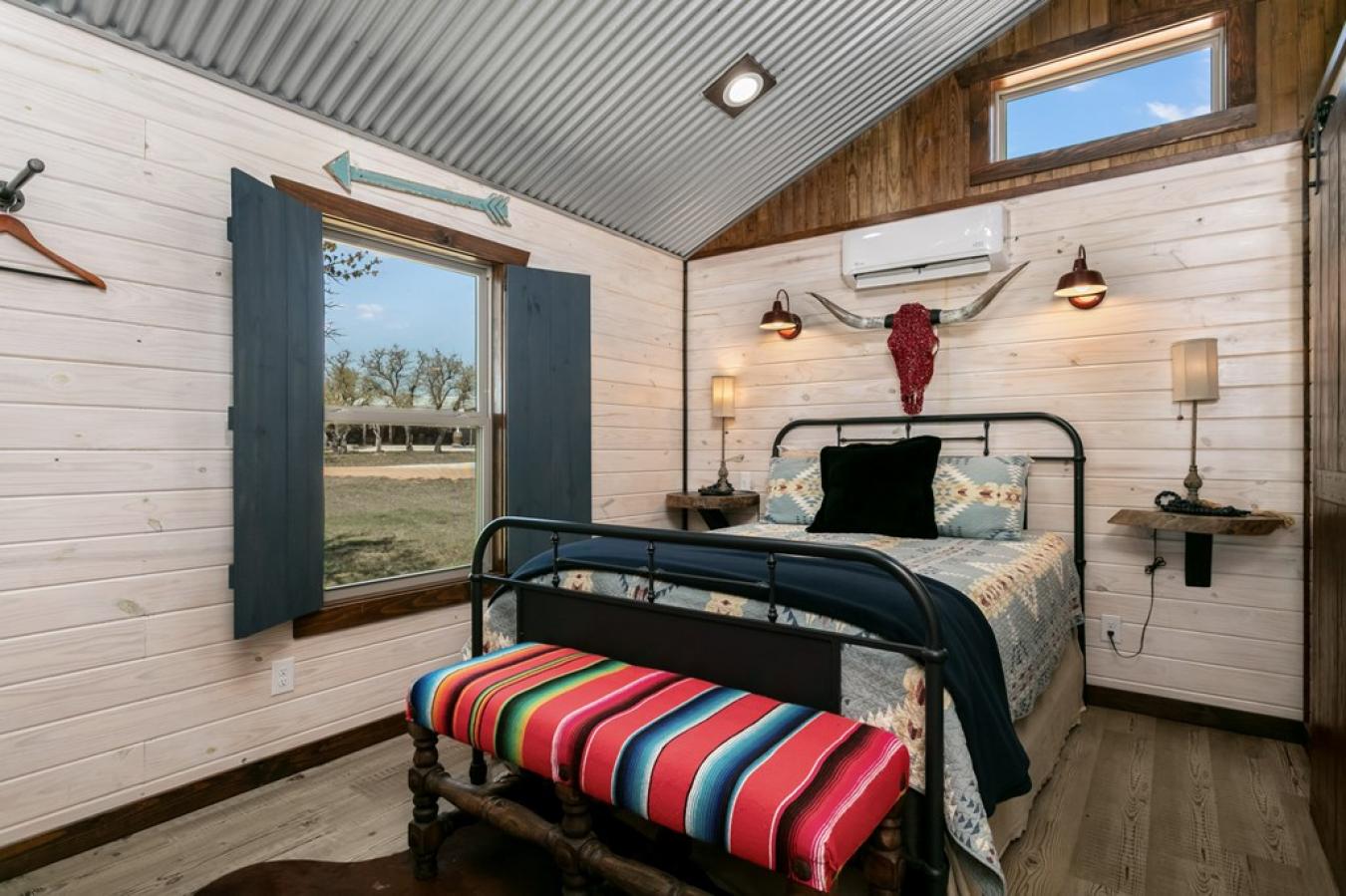Fredericksburg, Gillespie, 78624, United States, ,Residential,For Sale,1907915