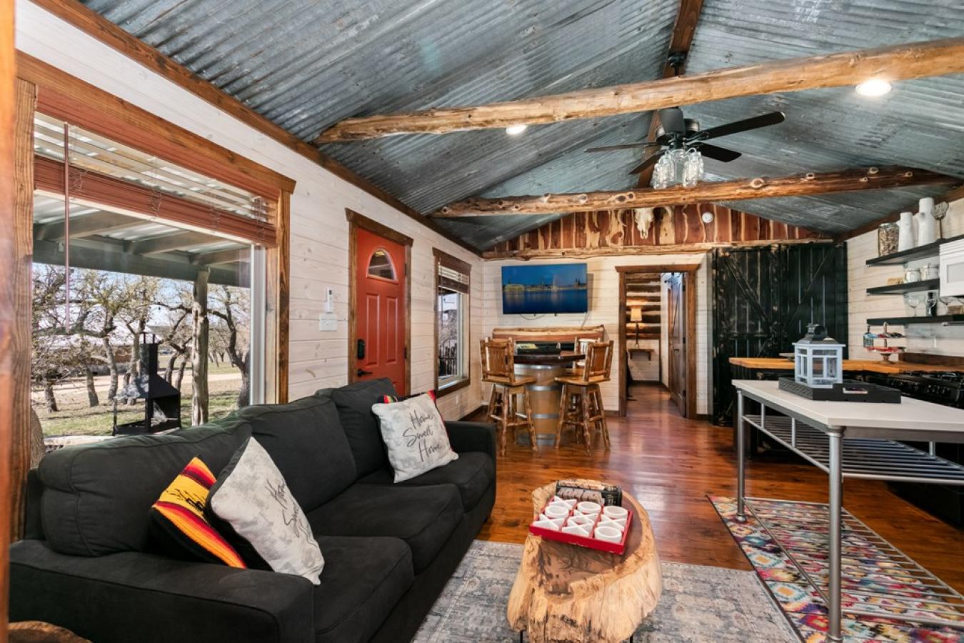 Fredericksburg, Gillespie, 78624, United States, ,Residential,For Sale,1907915