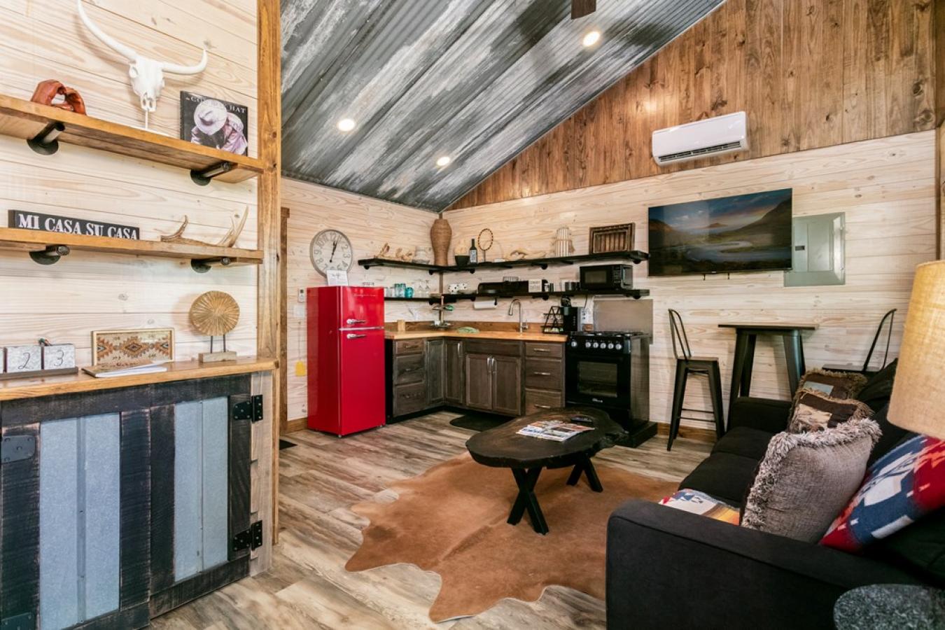 Fredericksburg, Gillespie, 78624, United States, ,Residential,For Sale,1907915