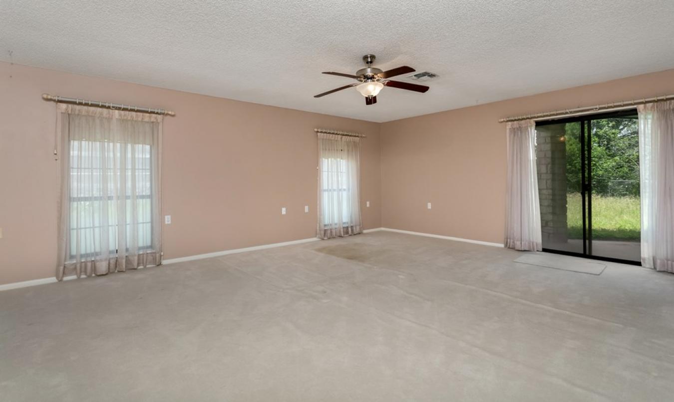 Fredericksburg, Gillespie, 78624, United States, 3 Bedrooms Bedrooms, ,2 BathroomsBathrooms,Residential,For Sale,1907912