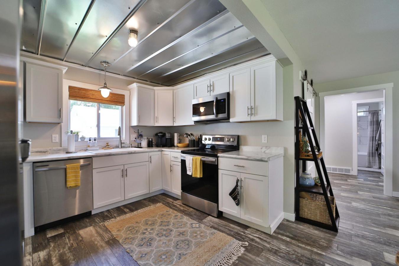 Brainerd, Crow Wing, 56401, United States, ,Residential,For Sale,1907911