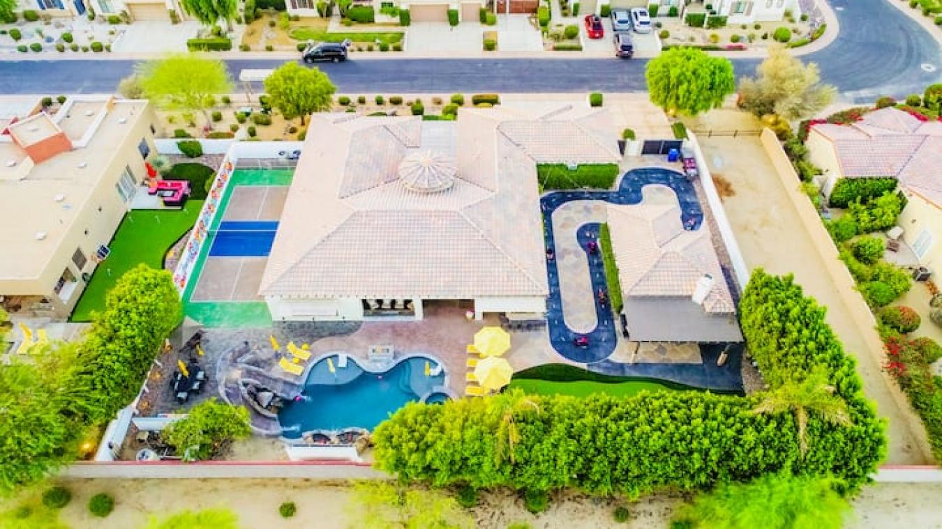 Indio, Riverside, 92201, United States, 7 Bedrooms Bedrooms, ,6 BathroomsBathrooms,Residential,For Sale,1907907