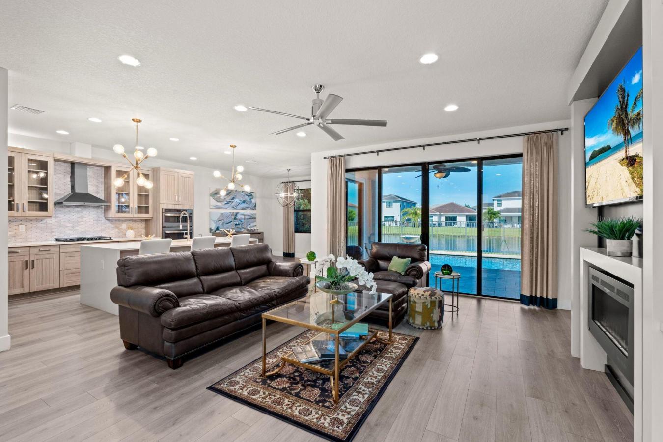 Lake Worth, Palm Beach, 33463, United States, 4 Bedrooms Bedrooms, ,2 BathroomsBathrooms,Residential,For Sale,1909025