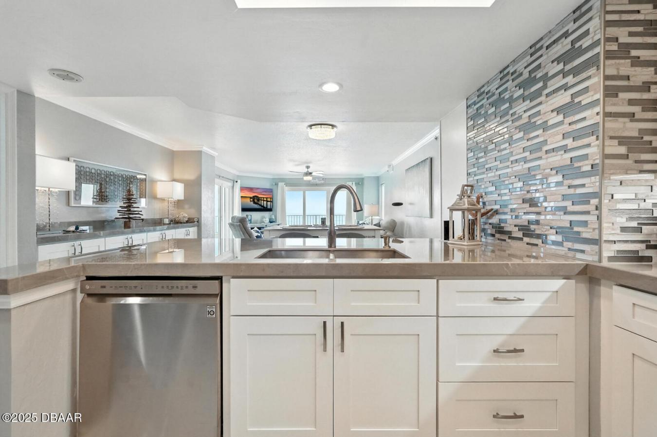 Daytona Beach, Volusia, 32118, United States, 3 Bedrooms Bedrooms, ,2 BathroomsBathrooms,Residential,For Sale,1907906
