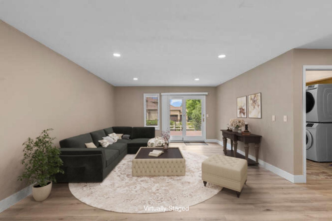 Littleton, Arapahoe, 80123, United States, 4 Bedrooms Bedrooms, ,3 BathroomsBathrooms,Residential,For Sale,1907904