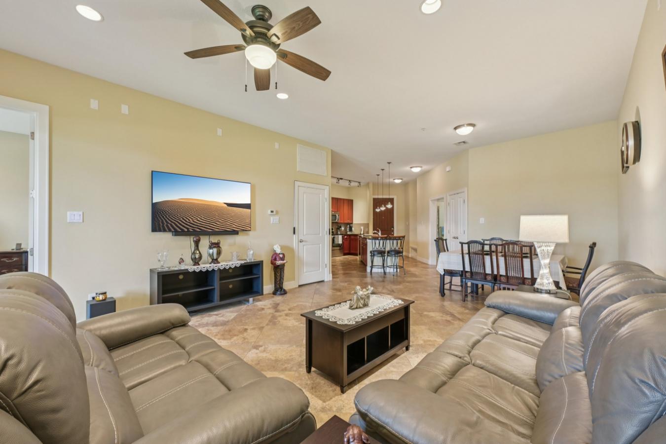 Discover the perfect lakeside escape in this beautifully appointed 2-b – image 5