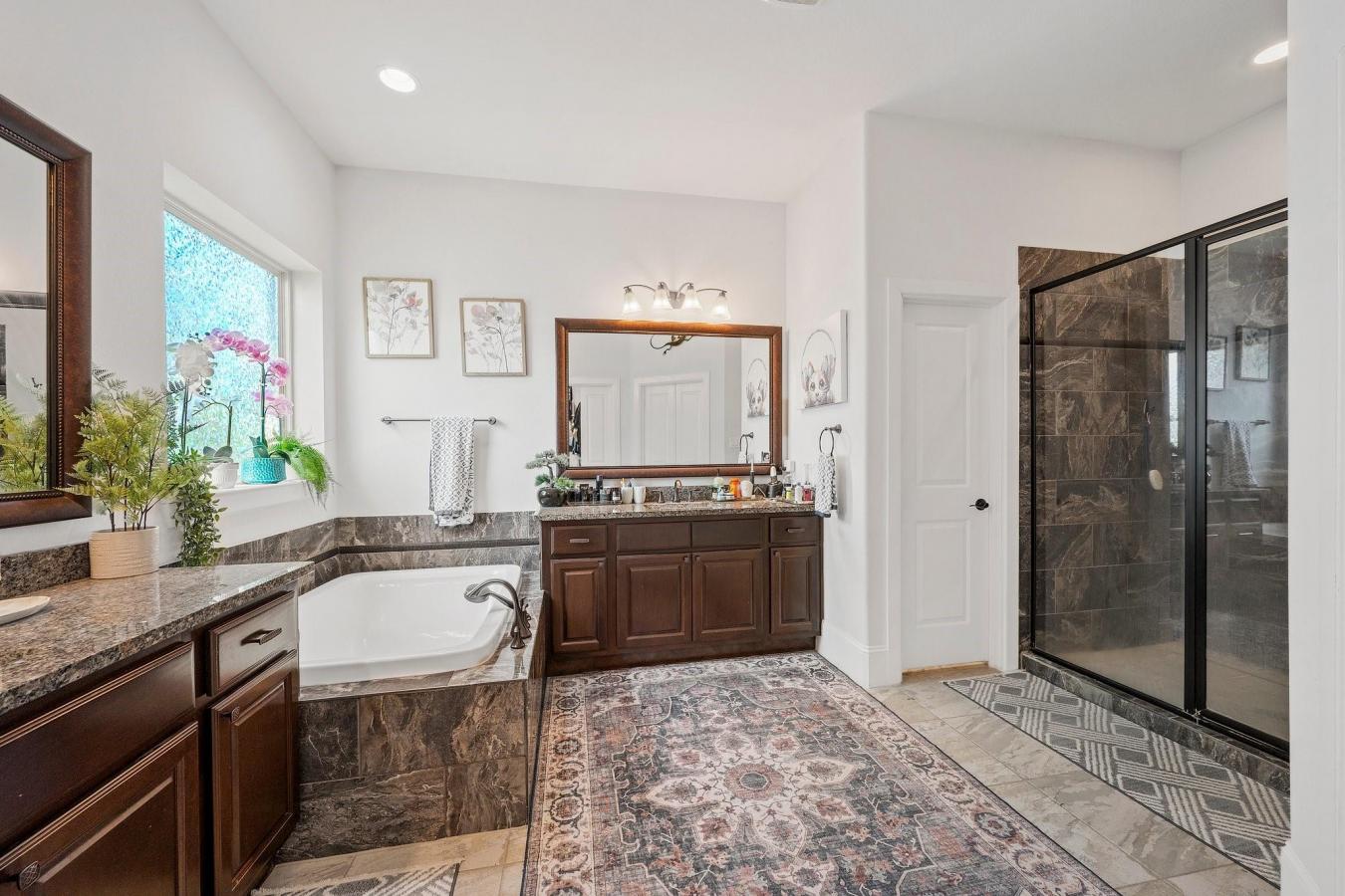 College Station, Brazos, 77845, United States, 5 Bedrooms Bedrooms, ,4 BathroomsBathrooms,Residential,For Sale,1909026